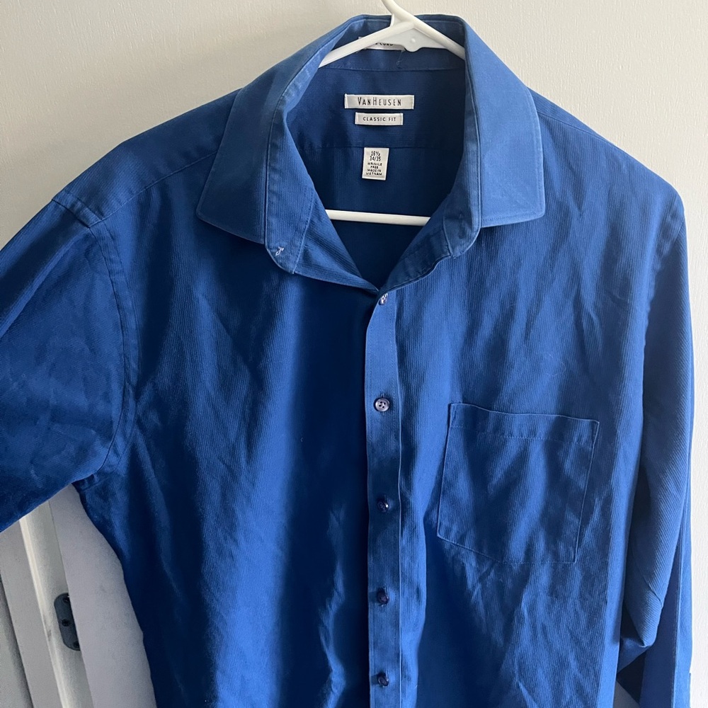 Van Heusen Men's Blue Shirt